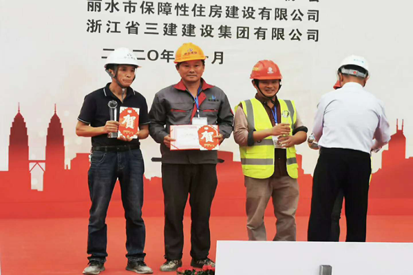 中立建設(shè)代表隊參加砌筑技能競賽并獲佳績